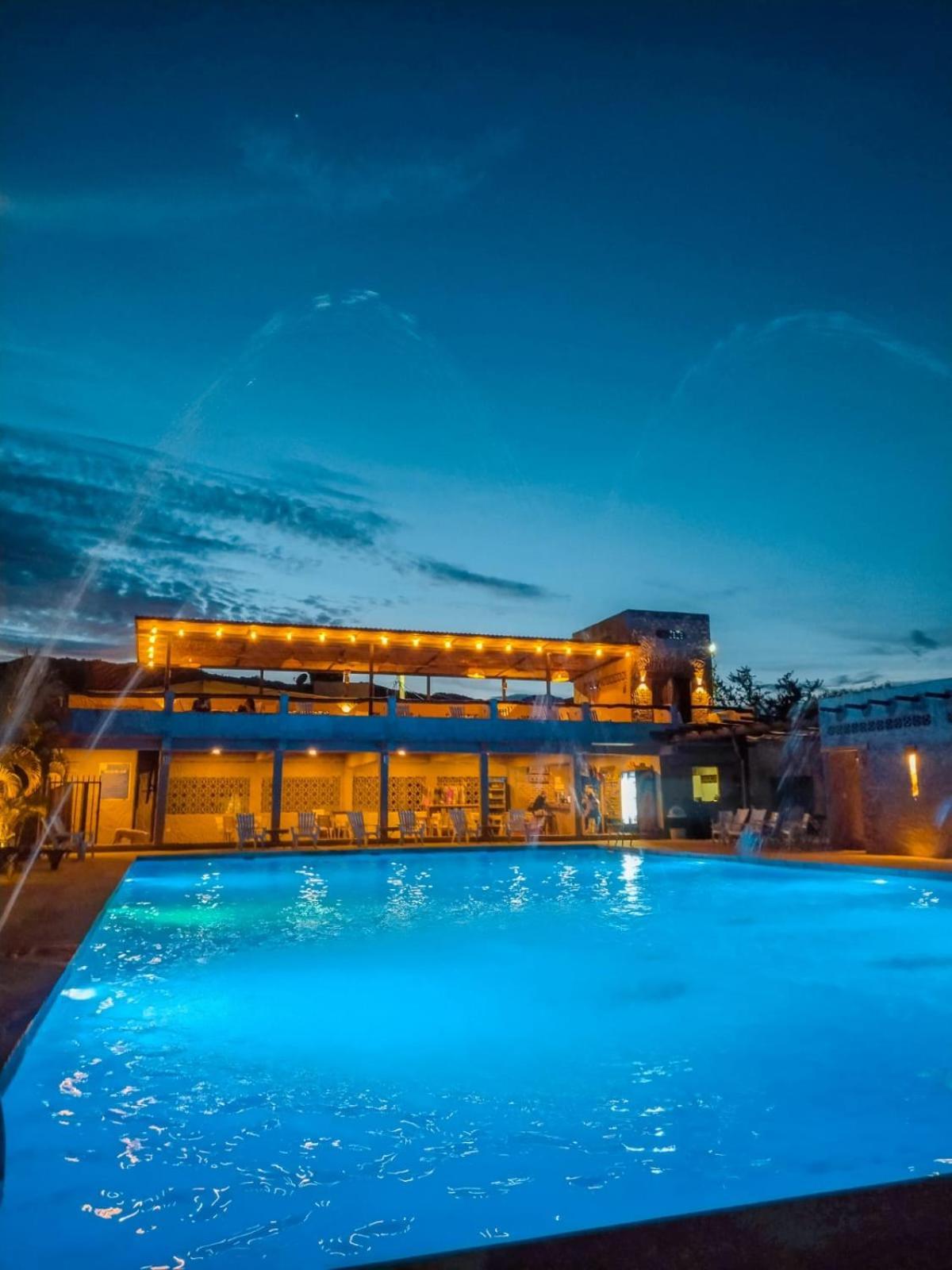 La Rosa Nautica Club Hotel Guaduas Exterior photo